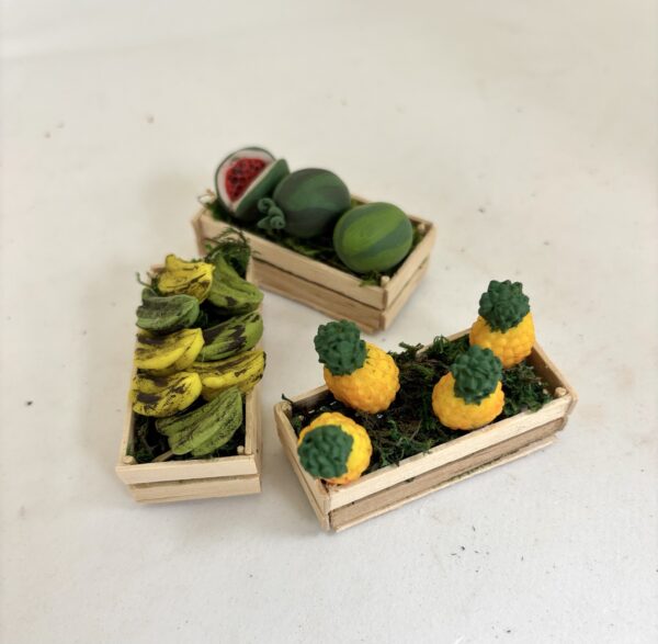3 cajas de frutas o vegetales